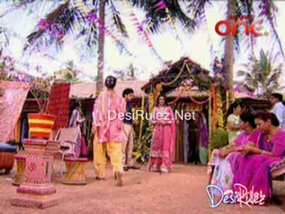 Jhilmil Sitaron Ka Aangan Hoga - 24th  May 2012 pt2