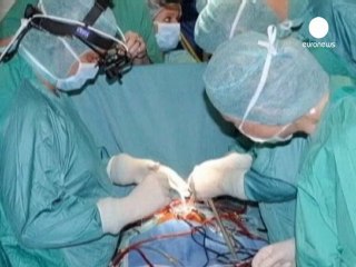 Trapiantato a Roma il cuore piu' piccolo al mondo