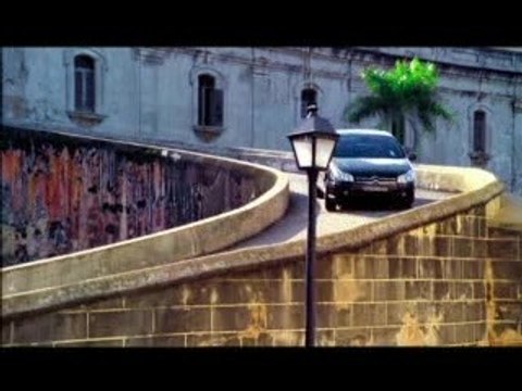 Pub Citroen C5 sean connery