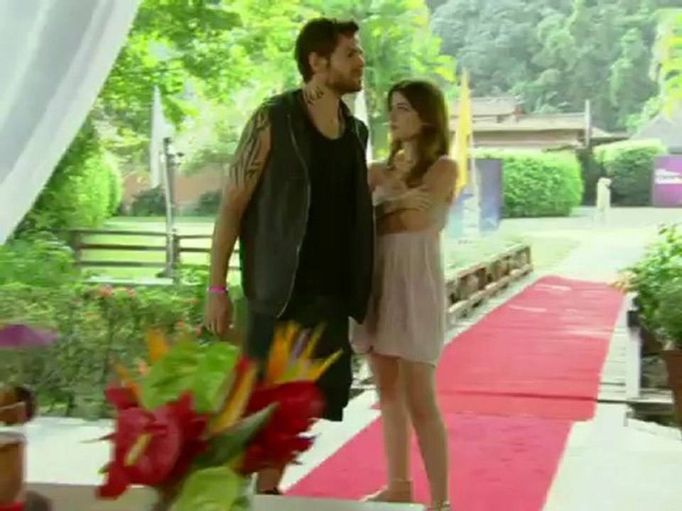 Malhação 24/05/12 - Cristal garante a Moisés que Gabriel voltará para ela