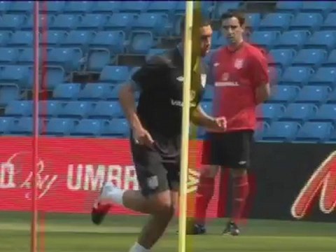 Lescott hails England unity