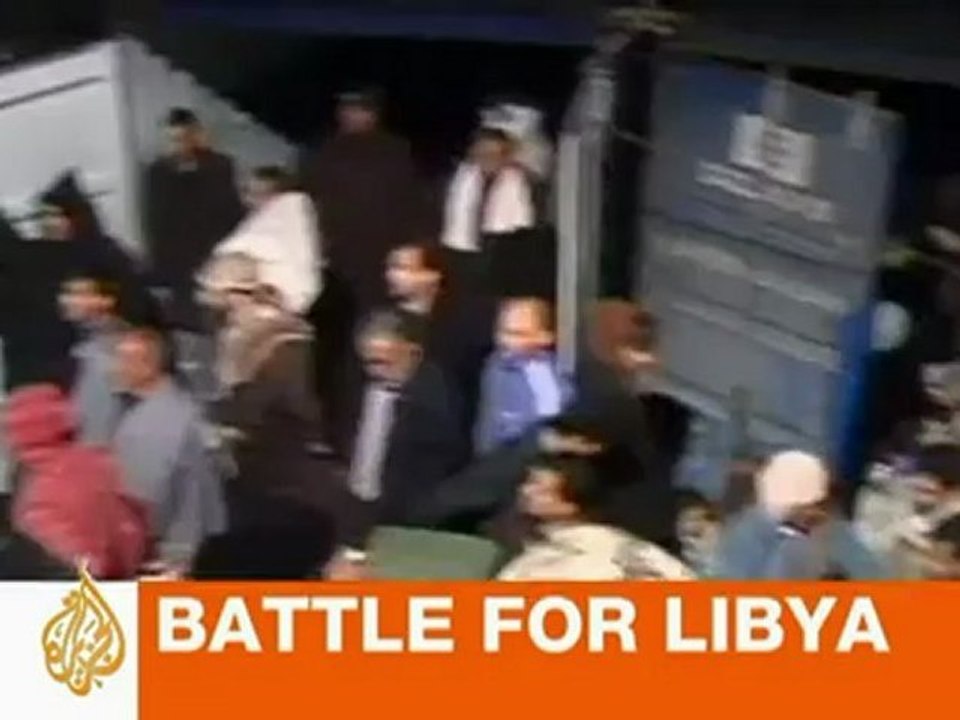 Gaddafi's tanks enter Misurata