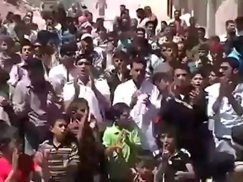 Syria فري برس ادلب التمانعة مظاهرة تندد بالمجازر الوحشية للنظام 27 5 2012 Idlib