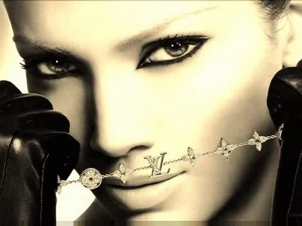 Jennifer Lopez On The Floor (News Song 2011 Pitbull) -clip musique