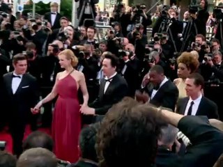 فريق عمل فيلم " بايبر بوي" على البساط الأحمر