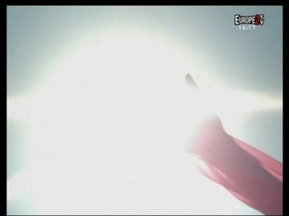 Najoua Belyzel - Je Ferme Les Yeux (HQ)