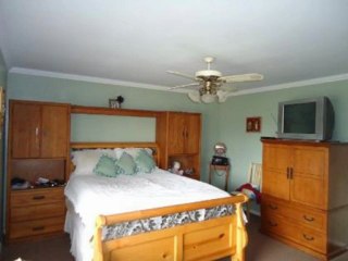 Fontana Home: 16328 Aliso Dr Fontana, CA 92337