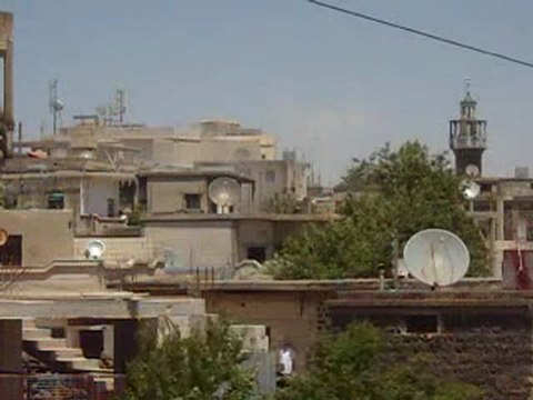 Syria فري برس حمص الحولة قصف بالدبابات على منازل المدنيين 25 5 2012 ج1 Homs