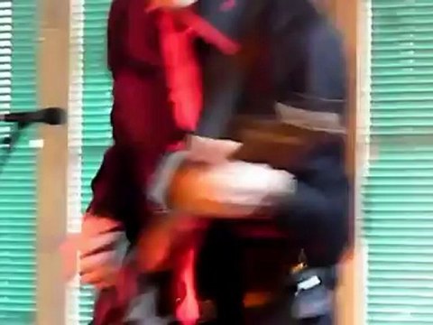 Sang Dessus Dessous (Chanson sur les tyrans, dictateurs...)