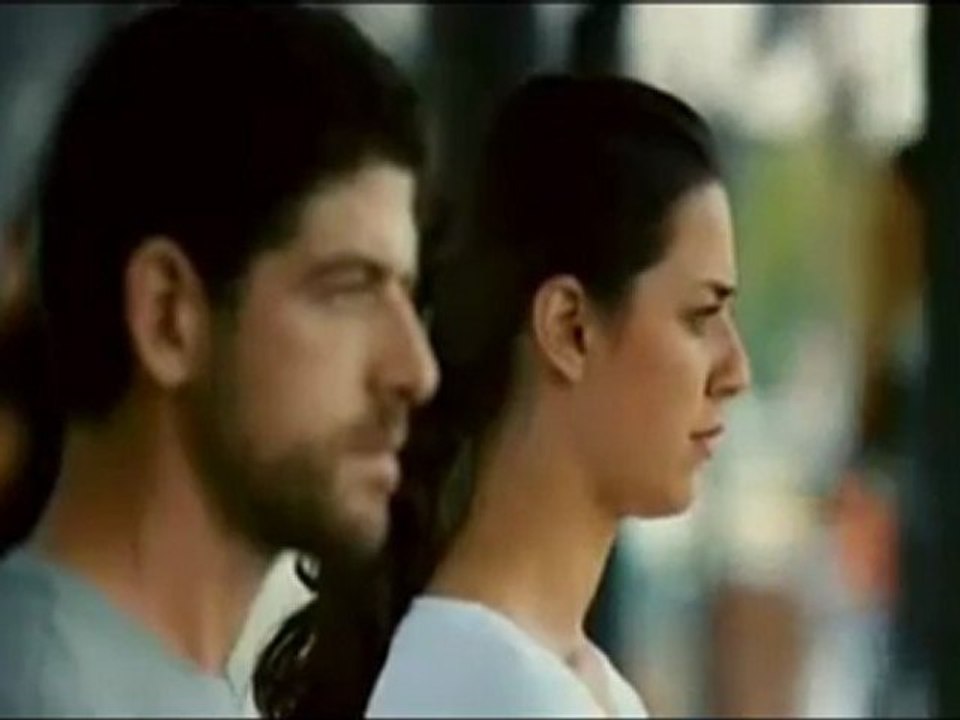 Efkan Şeşen  - birde ay düşse - ( ıssız adam ) hazırlayan Serbülent Öztürk