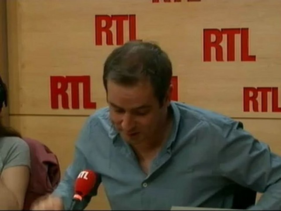 Le débrief de l'actualité de Tanguy Pastureau : Hollande, en train, à vélo et à dos d'âne