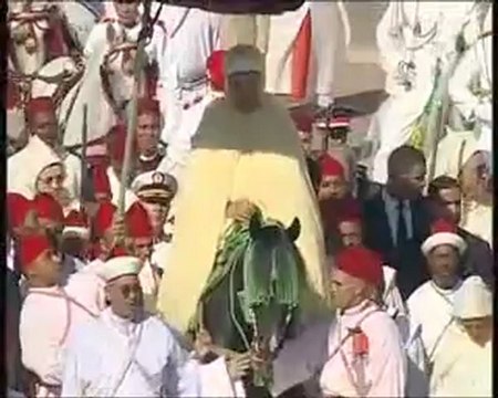 SM le Roi Mohamed 6 la cérémonie d'allégeance - Video Dailymotion