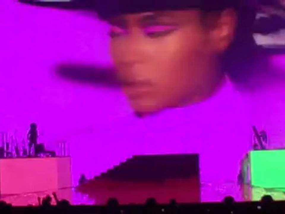 Beyoncé - Countdown Intro @ Revel 05.25.2012