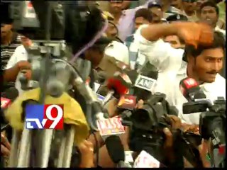 Discussion on plot by YSRC workers to torch busses