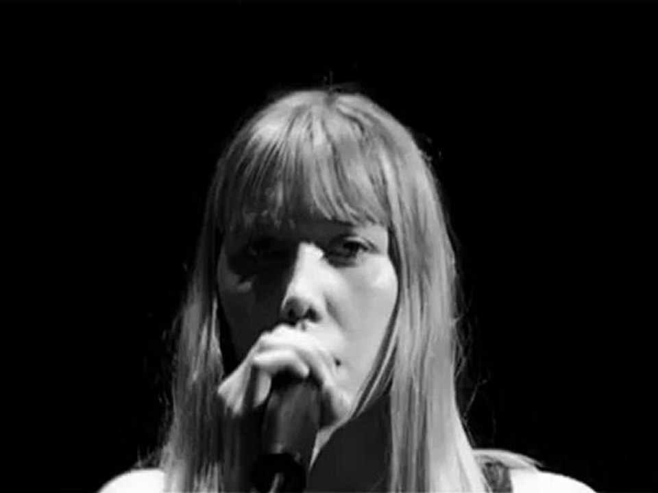 Someone Like You - Delphine Untereiner / by Adèle