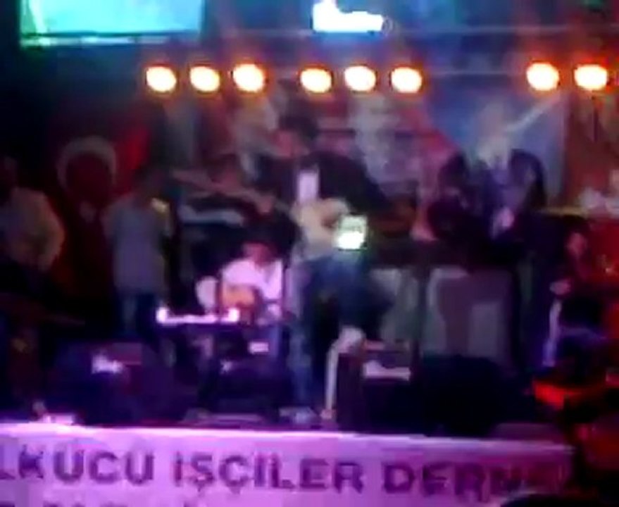 ALİ KINIK -DEĞSEDE DEĞMESEDE // GÜVEN KIRKIZ