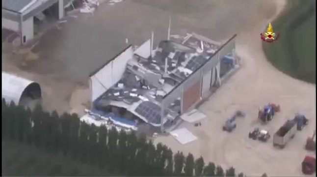 Ferrara - Terremoto - Immagini aeree zona industriale 1 (26.05.12)