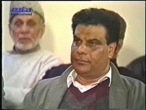 Comment Hadhrat Mirza Ghulam Ahmad (as) prend il etre prophéte consedirent le terme khatam nabiyine ?