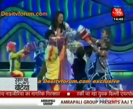 Saas Bahu Aur Betiyan [Aaj Tak] - 27th May 2012 Video Watch Online Pt1