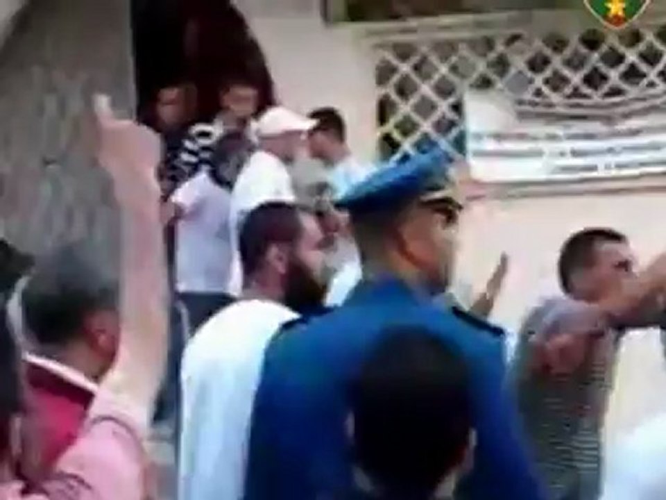 Réaction des supporters à la sortie de Loungar