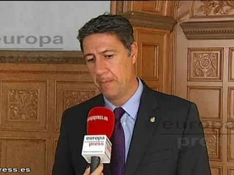 Albiol asegura que limitará las ayudas económicas