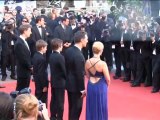 Una radiante y embarazada Reese Whiterspoon acapara la última alfombra roja de Cannes