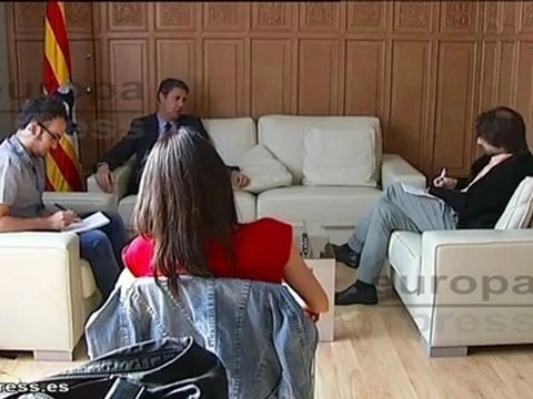 Albiol restringe las ayudas económicas en Badalona