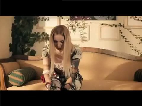 Seslipus.com Bütün alışkanlıklarını,ne biliyim yürüyüşünü falan göresim geldi...Bir dokBugün en çok seni özledimunuşunu,bir bakışını,sesini duymayıGökce - Anladim Ki Hic Kimse Hic Kimse Sen Değil.. - YouTube