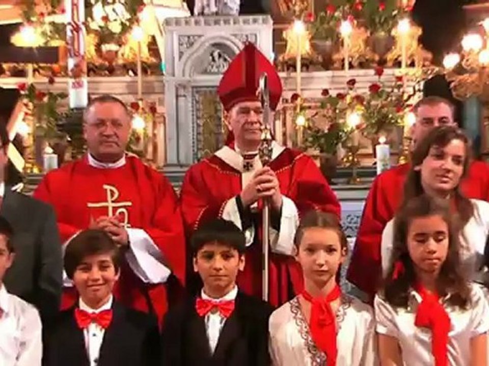 Conferirea Tainei Sfântului Mir în Catedrală