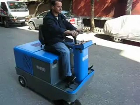 dizel yer süpürme makinası dizel yer süpürme makineleri