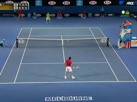 Ce ramasseur de balles a de bons réflexes