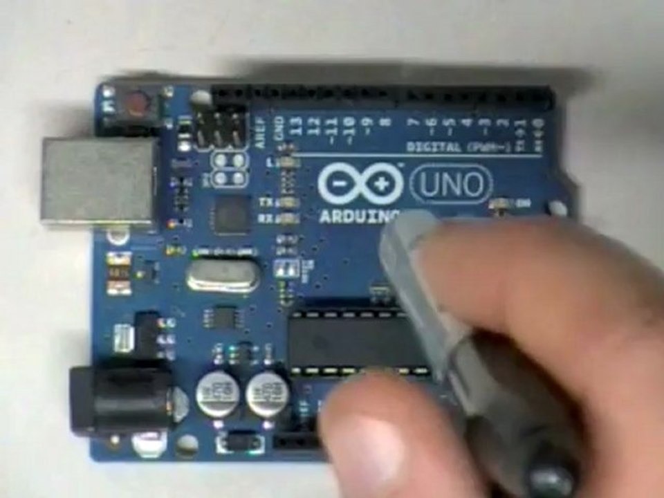 Middle school tech class Video 6: The Microcontroller