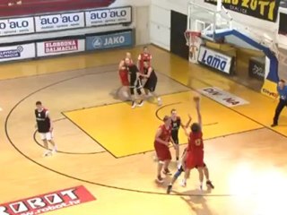 O Ντίνο Ράτζα επιστρέφει σε δράση