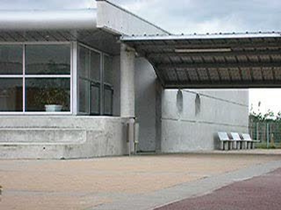 Elmo-fakie ollie 180