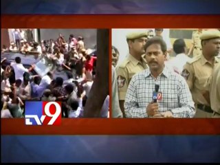 Situation at Lotus Pond on day 3 of Jagan's interrogation