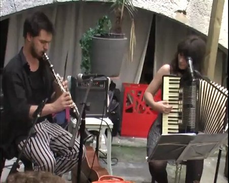 Lume Lume de Maria Tanase par le duo Daleko