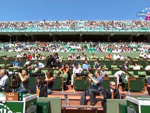 Tennis. 2012.05.28. Roland Garros 2012. 1st round. Azarenka - Brianti. 1-st set[rgfootball.net]