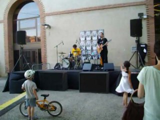 Uniform motion - The Victory of Buckets and Doors