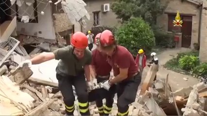 Panaro (MO) - Terremoto - Recupero Trittico chiesa San Felice 2 (28.05.12)