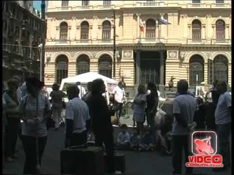 Napoli - Nasce il Comitato per la tutela di Piazza Bovio (28.05.12)