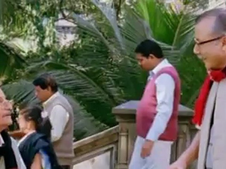 Chala Mussaddi - Office Office 2011- DVDRip - DC_clip2
