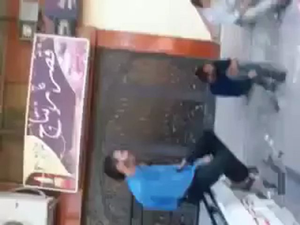 Syria فري برس ريف دمشق  اضراب عام لجميع المحال التجارية في الذيابية 28 5 2012 Damascus