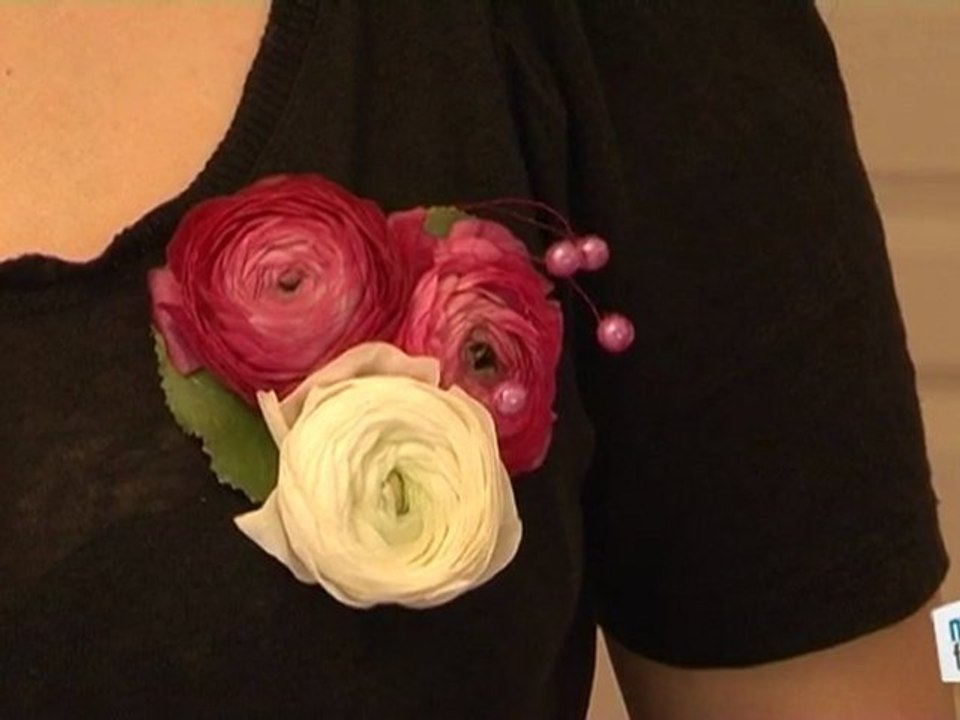 Tuto DIY: faire une broche avec des fleurs