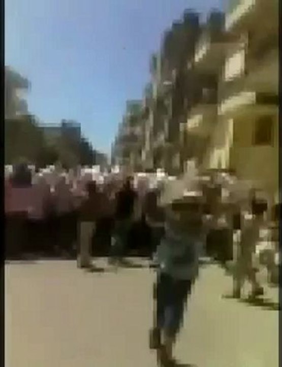 Syria فري برس اللاذقية جبلة  وياحولة جبلة معاكي للموت 27 5 2012 Latakia