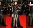 Sonam Stuns At Red Carpet