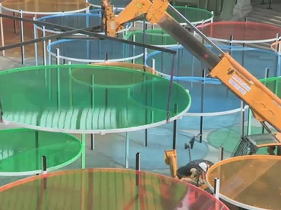 Monumenta 2012 : "Daniel Buren au Grand Palais" sur Arte, extrait