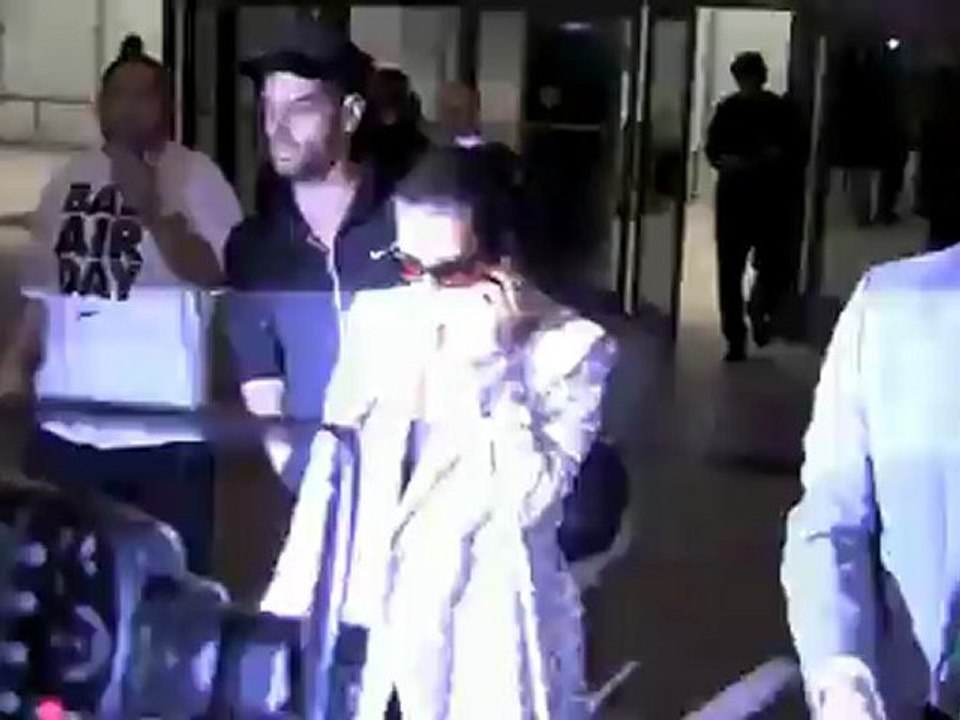 Kim Kardashian is A Bombshell in Black Lace Dress