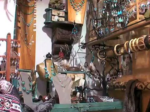 Paris 15 - Bijoux, Accessoires de Mode, Senteurs - RUBIS di VENEZIA