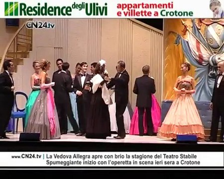 La Vedova Allegra apre con brio la stagione del Teatro Stabile