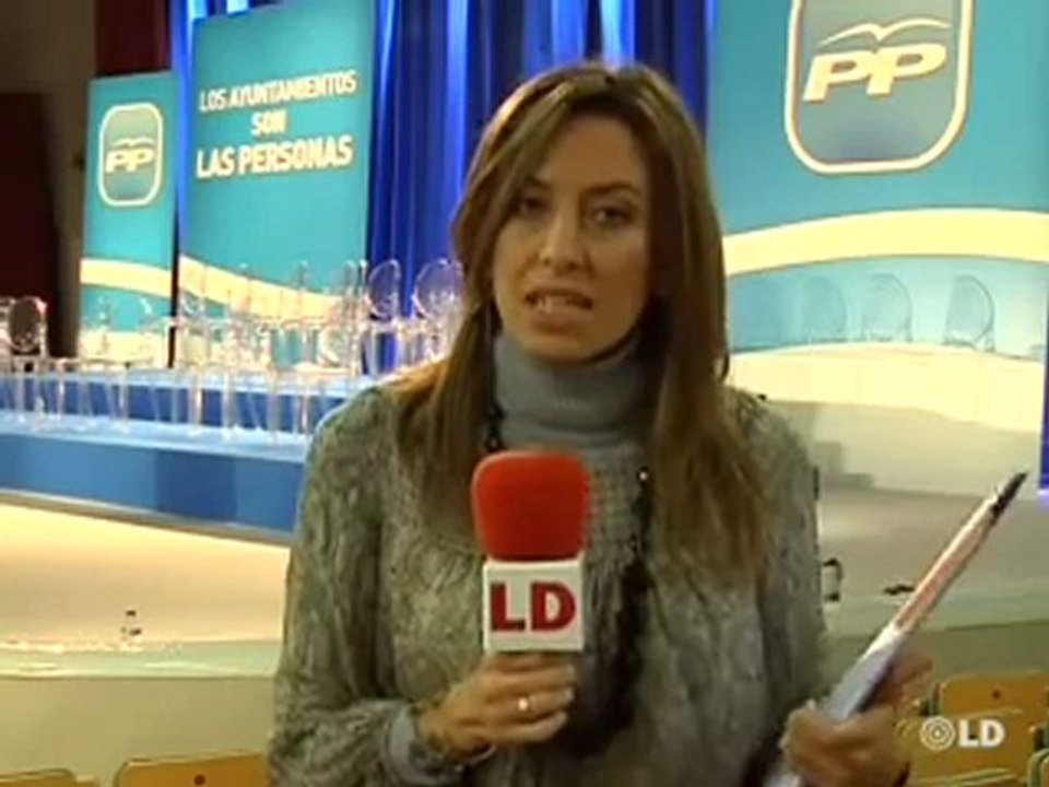 Rajoy califica de parche el decreto de ayudas de Zapatero